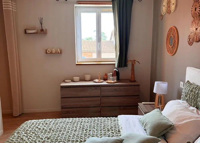 Bed & Breakfast Le Vic De Lomagne